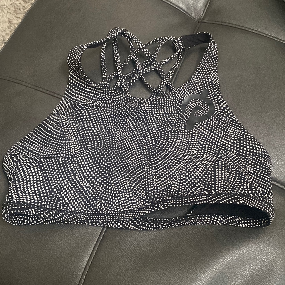 Lululemon Free to be Peloton sports bra